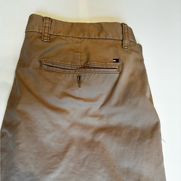 Tommy Hilfiger Khaki Chino Pants 32”/30” Custom Fit - Picture 6 of 8